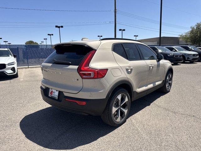 new 2025 Volvo XC40 car, priced at $46,646