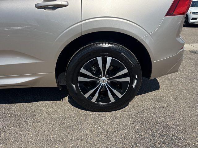used 2025 Volvo XC60 car, priced at $36,995