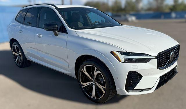 used 2022 Volvo XC60 car, priced at $38,495