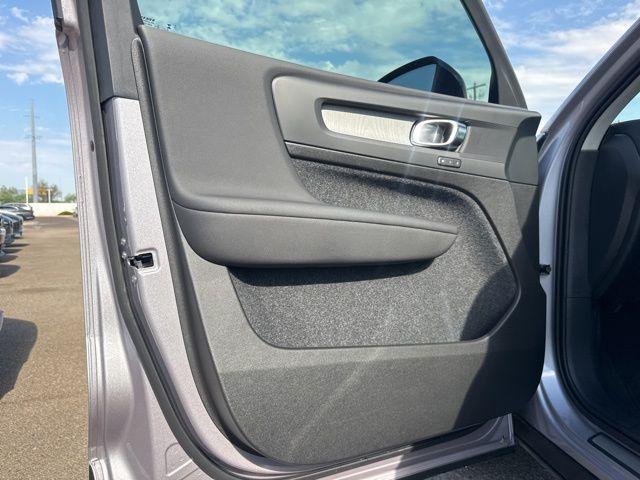 new 2026 Volvo XC40 car, priced at $45,445