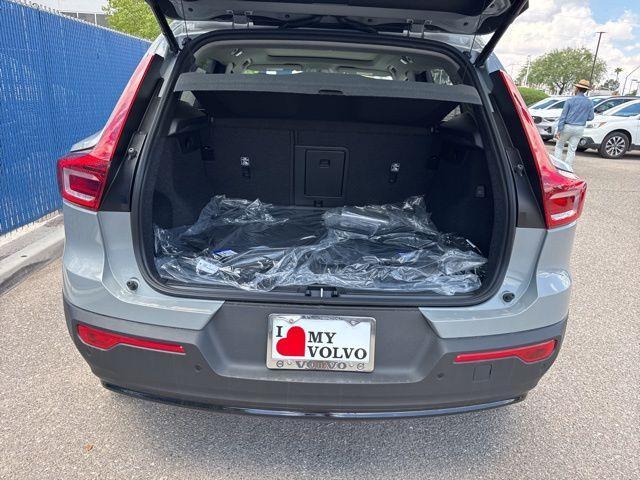 new 2026 Volvo XC40 car, priced at $49,147
