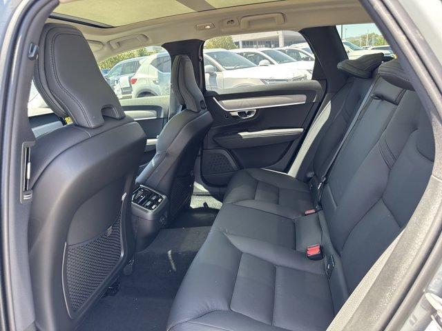new 2025 Volvo V90 Cross Country car, priced at $67,570