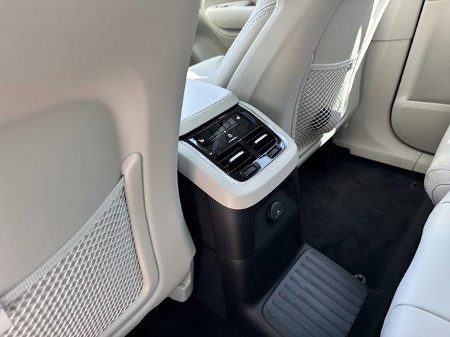 new 2025 Volvo XC90 Plug-In Hybrid car, priced at $79,765