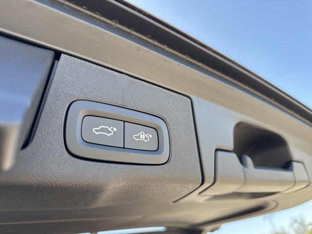 new 2025 Volvo XC60 Plug-In Hybrid car, priced at $67,450