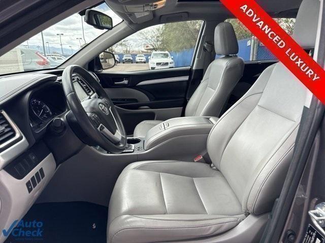 used 2015 Toyota Highlander car, priced at $16,987