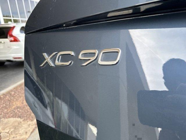 new 2023 Volvo XC90 car, priced at $70,540