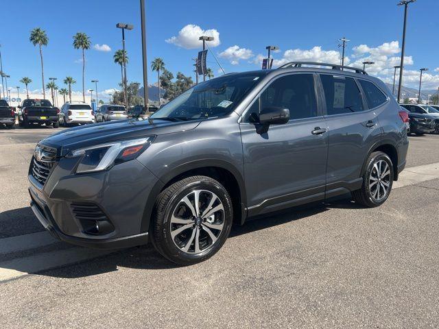 new 2025 Volvo XC90 Plug-In Hybrid car, priced at $77,677