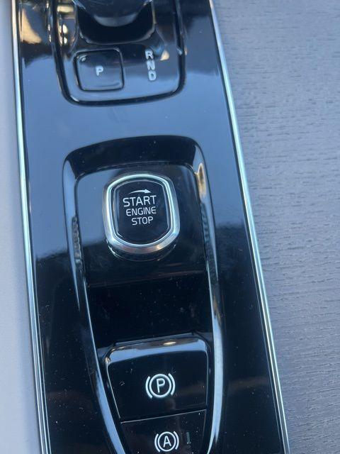 new 2026 Volvo XC90 Plug-In Hybrid car, priced at $85,625