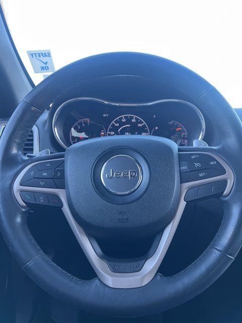 used 2015 Jeep Grand Cherokee car, priced at $11,495