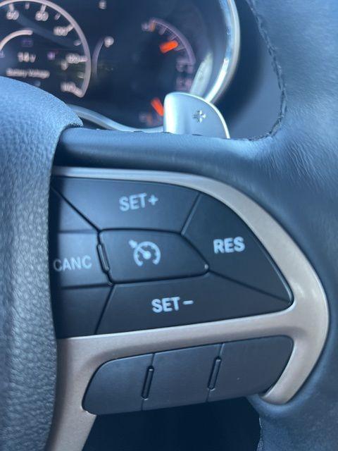 used 2015 Jeep Grand Cherokee car, priced at $11,495