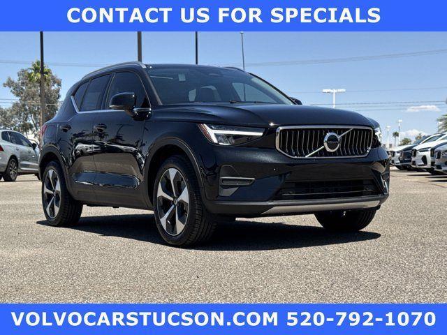 new 2025 Volvo XC40 car, priced at $45,466