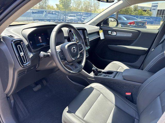 new 2025 Volvo XC40 car, priced at $45,466