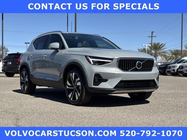 new 2025 Volvo XC40 car, priced at $51,661