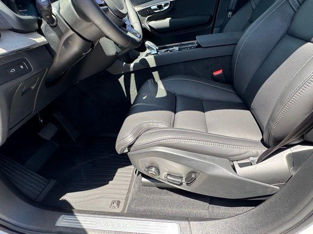 new 2025 Volvo XC90 Plug-In Hybrid car, priced at $84,140
