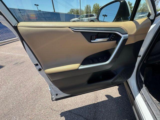 used 2020 Toyota RAV4 Hybrid car, priced at $22,995