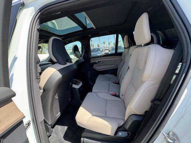 new 2026 Volvo XC90 car, priced at $80,238