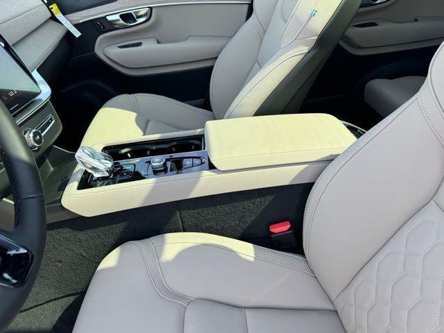 new 2026 Volvo XC90 car, priced at $80,238