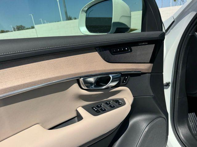 new 2026 Volvo XC90 car, priced at $80,238