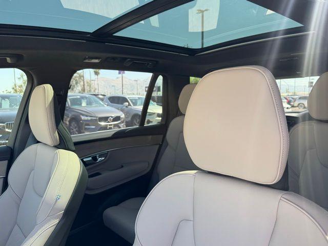 new 2026 Volvo XC90 car, priced at $80,238