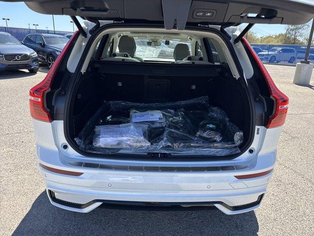 new 2025 Volvo XC60 Plug-In Hybrid car, priced at $65,900