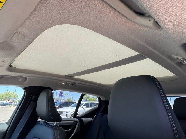 new 2025 Volvo XC40 car, priced at $46,075
