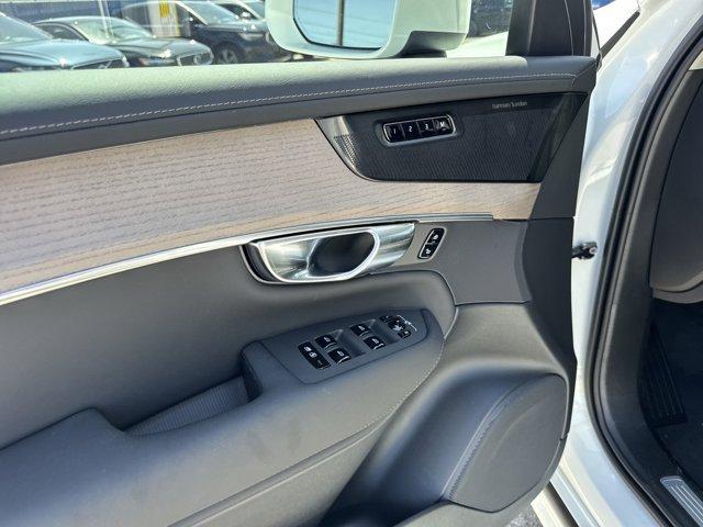 new 2025 Volvo XC90 car, priced at $63,730