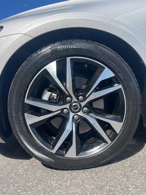used 2024 Volvo S60 car, priced at $21,990