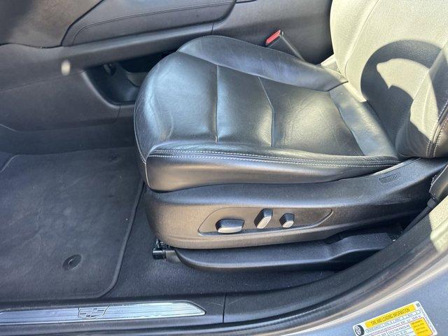 used 2022 Cadillac XT5 car, priced at $26,618