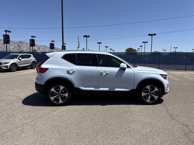 new 2025 Volvo XC40 car, priced at $45,246