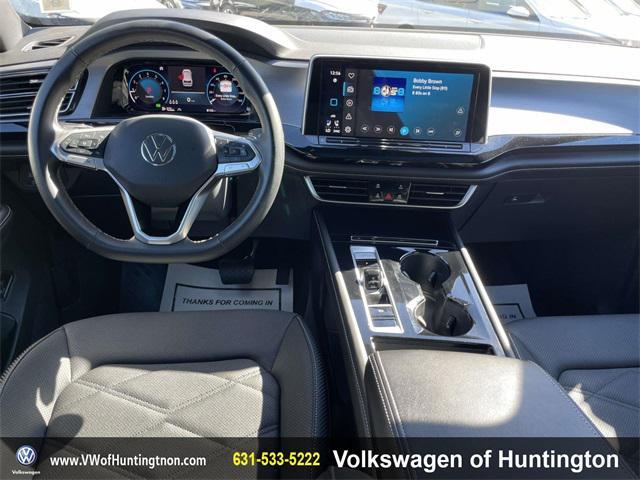 used 2025 Volkswagen Atlas Cross Sport car