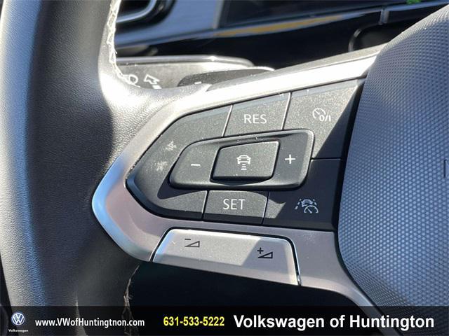 used 2025 Volkswagen Atlas Cross Sport car