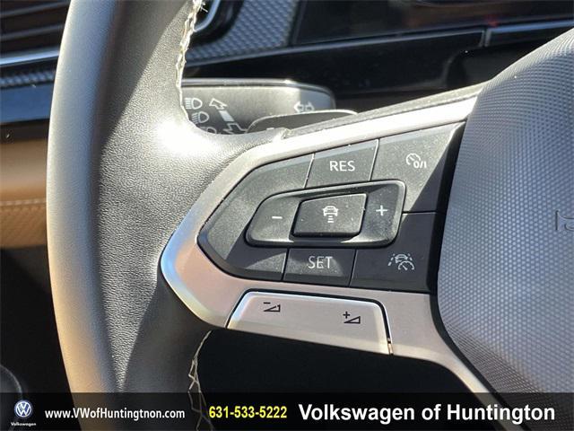 used 2025 Volkswagen Atlas Cross Sport car