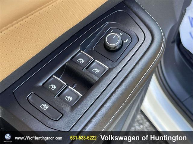 used 2025 Volkswagen Atlas Cross Sport car