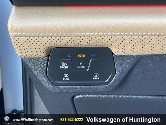 used 2025 Volkswagen Atlas Cross Sport car