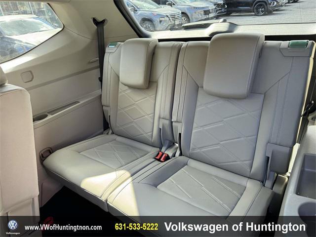 used 2025 Volkswagen Atlas car