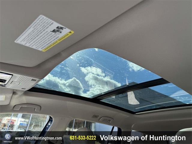 used 2025 Volkswagen Atlas car