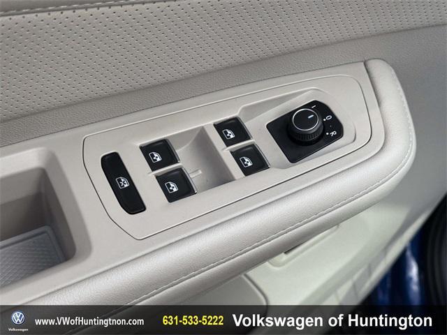 used 2025 Volkswagen Atlas car