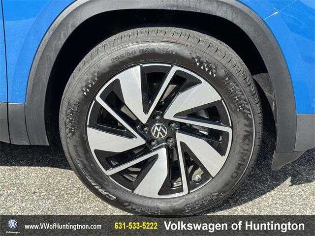 used 2025 Volkswagen Atlas car