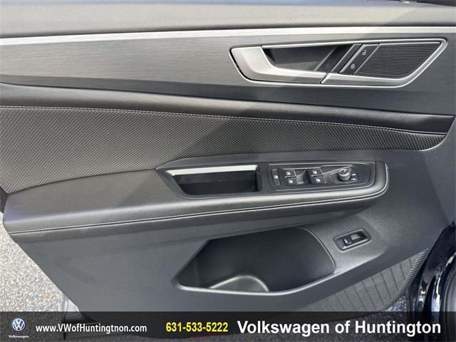 used 2025 Volkswagen Atlas Cross Sport car, priced at $39,480