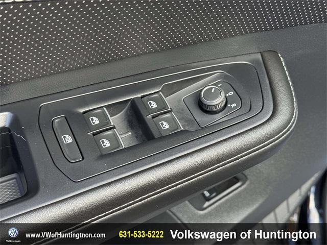 used 2025 Volkswagen Atlas Cross Sport car, priced at $39,480