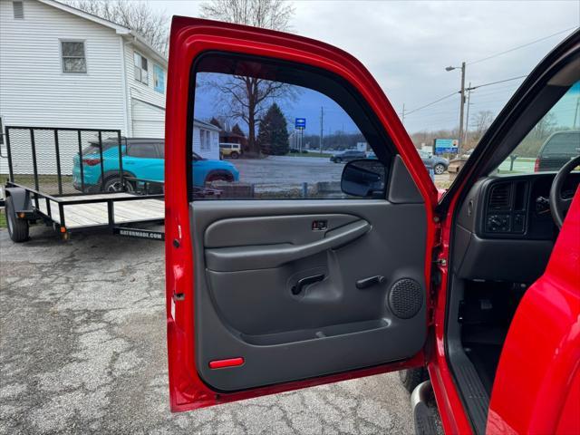 used 2005 Chevrolet Silverado 1500 car, priced at $10,990