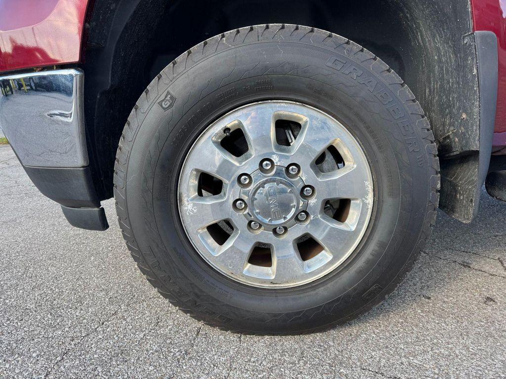 used 2013 GMC Sierra 2500 car, priced at $21,990