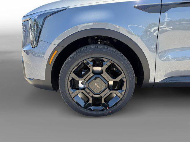 new 2025 Kia Sorento car, priced at $43,010