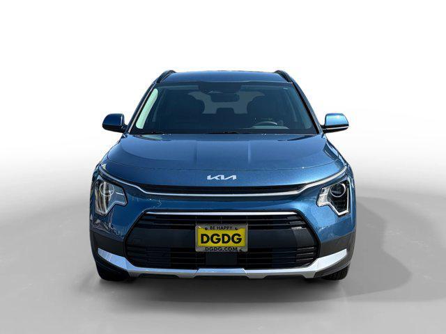 new 2025 Kia Niro Plug-In Hybrid car, priced at $34,922
