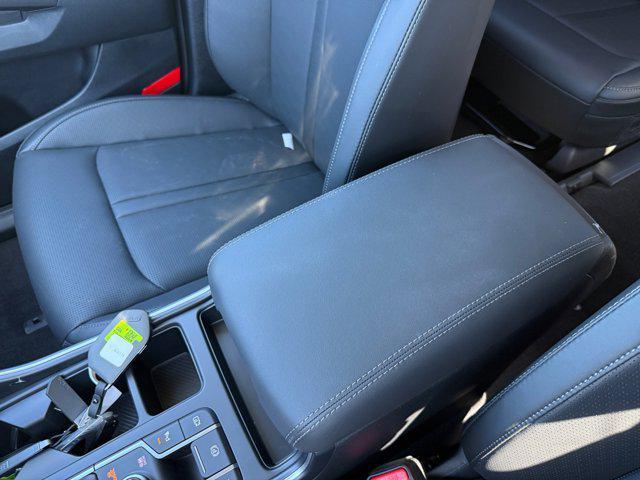 new 2025 Kia Sorento car, priced at $41,781