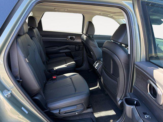new 2025 Kia Sorento car, priced at $41,781