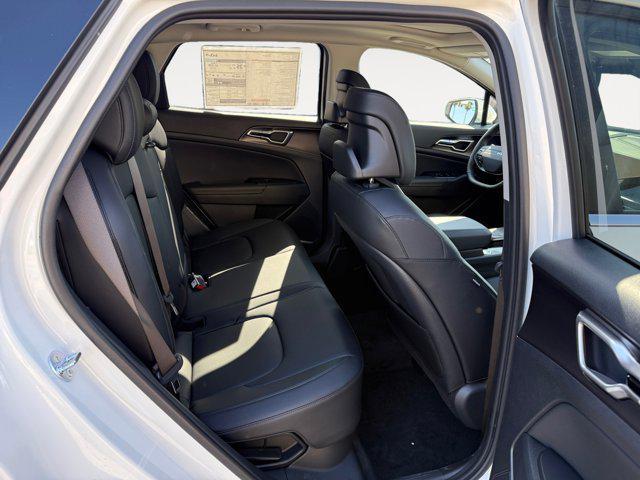 new 2026 Kia Sportage Hybrid car, priced at $34,644