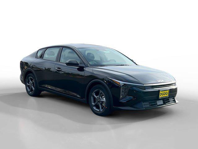 new 2025 Kia K4 car, priced at $23,395