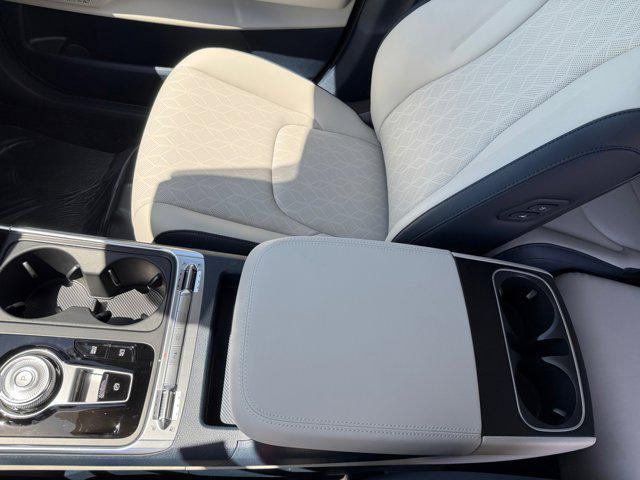 new 2025 Kia Carnival Hybrid car, priced at $50,600