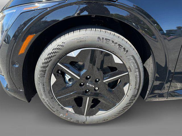 new 2025 Kia EV6 car, priced at $53,875